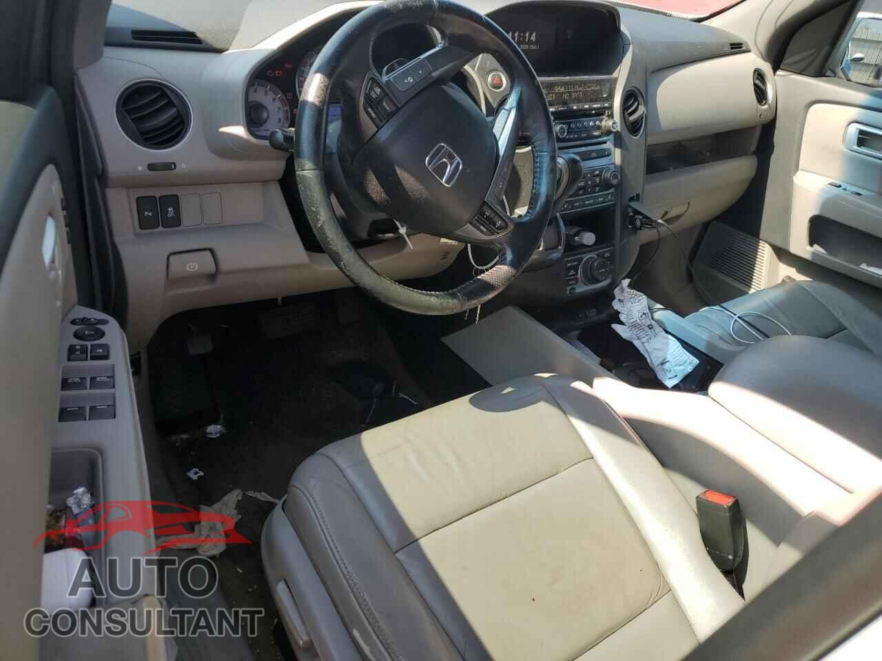 HONDA PILOT 2014 - 5FNYF3H9XEB001512