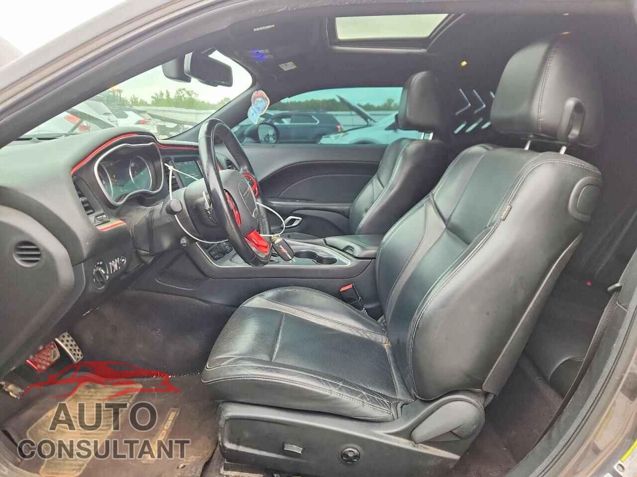 DODGE CHALLENGER 2017 - 2C3CDZGG8HH615058
