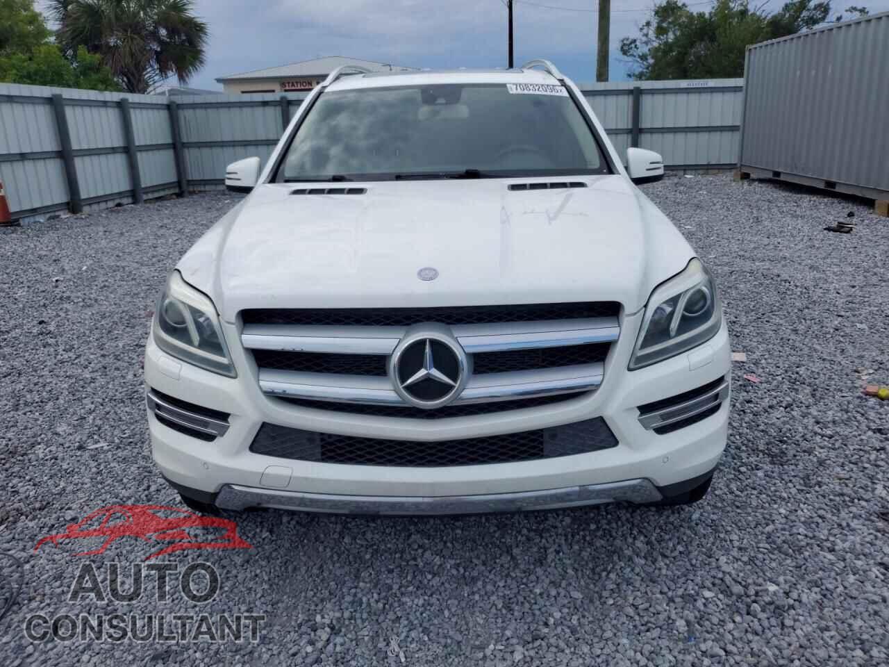 MERCEDES-BENZ GL-CLASS 2014 - 4JGDF7CE9EA324433