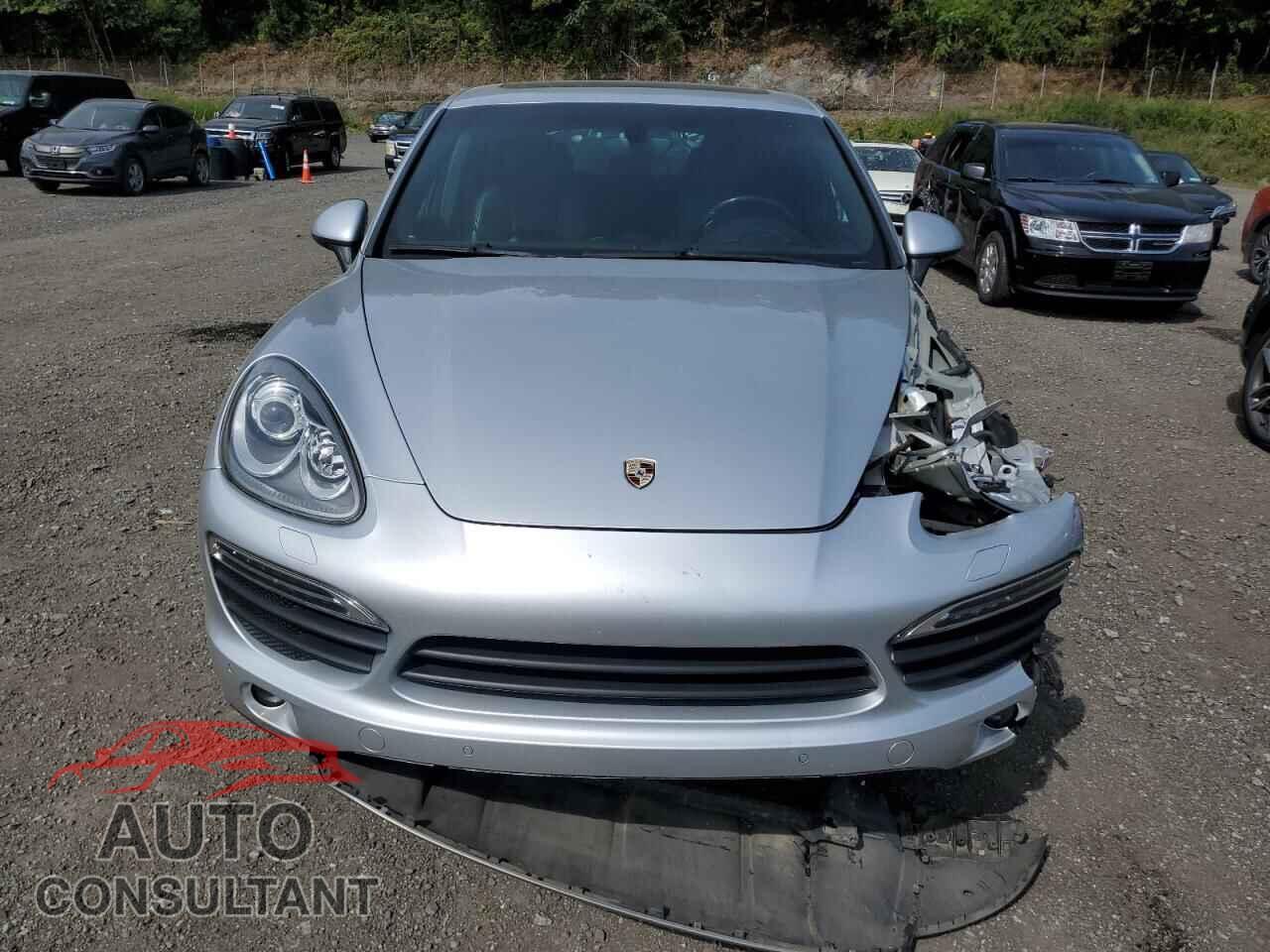 PORSCHE CAYENNE 2013 - WP1AB2A25DLA81381