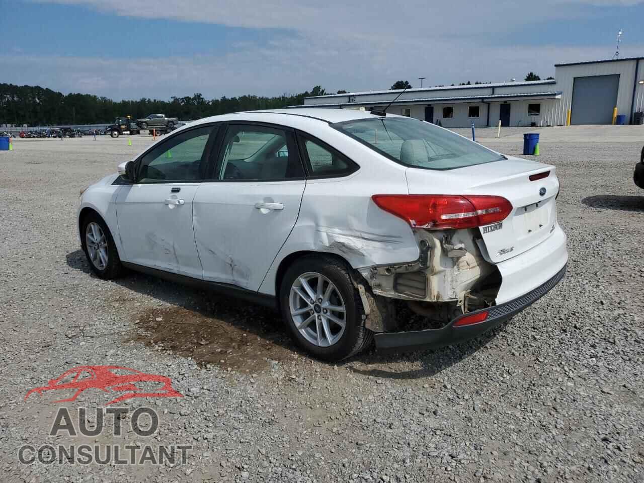 FORD FOCUS 2015 - 1FADP3F27FL247066