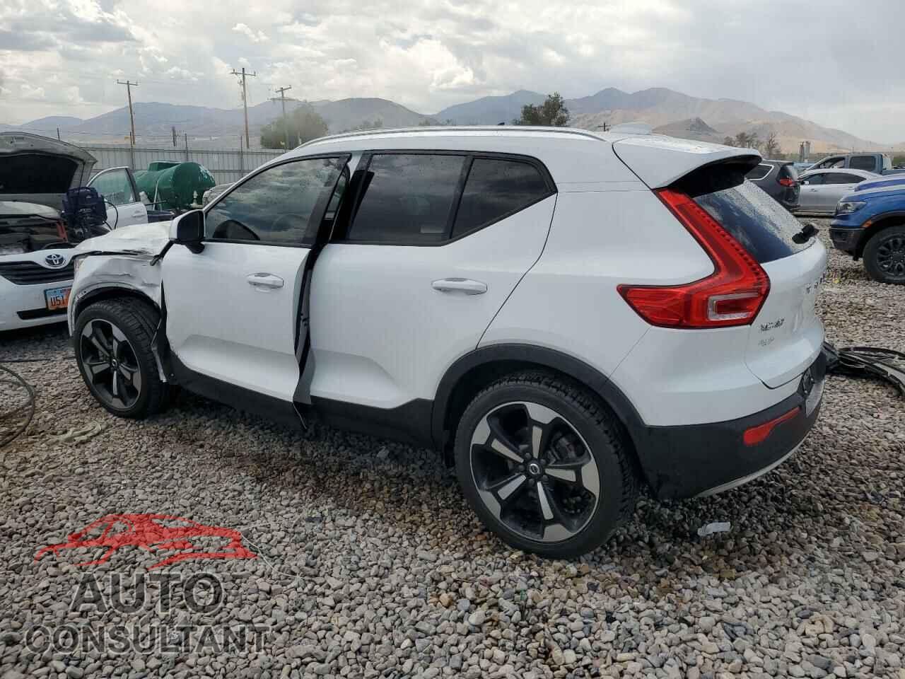 VOLVO XC40 2019 - YV4162XZ7K2019068