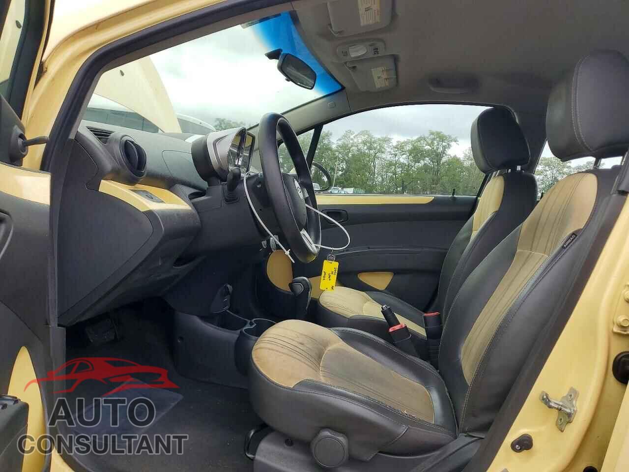 CHEVROLET SPARK 2014 - KL8CB6S9XEC452350