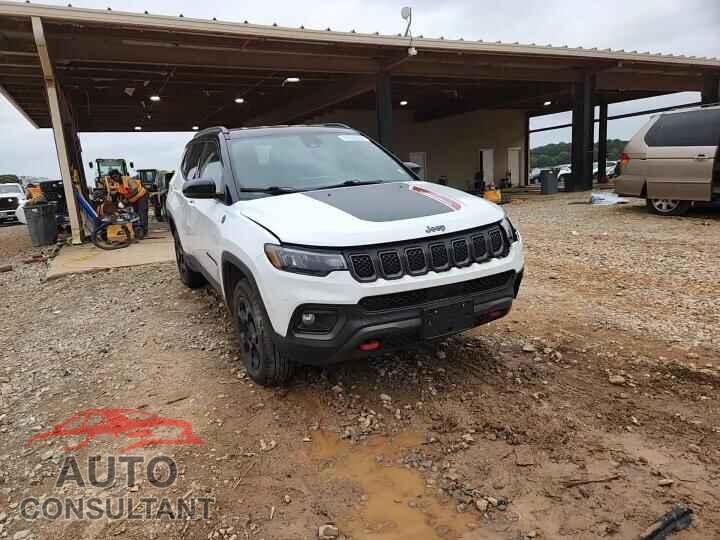 JEEP COMPASS 2024 - 3C4NJDDN6RT610209