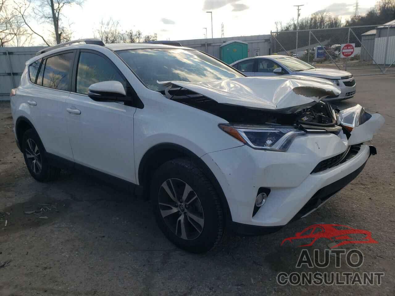 TOYOTA RAV4 2018 - JTMRFREV5JJ739696