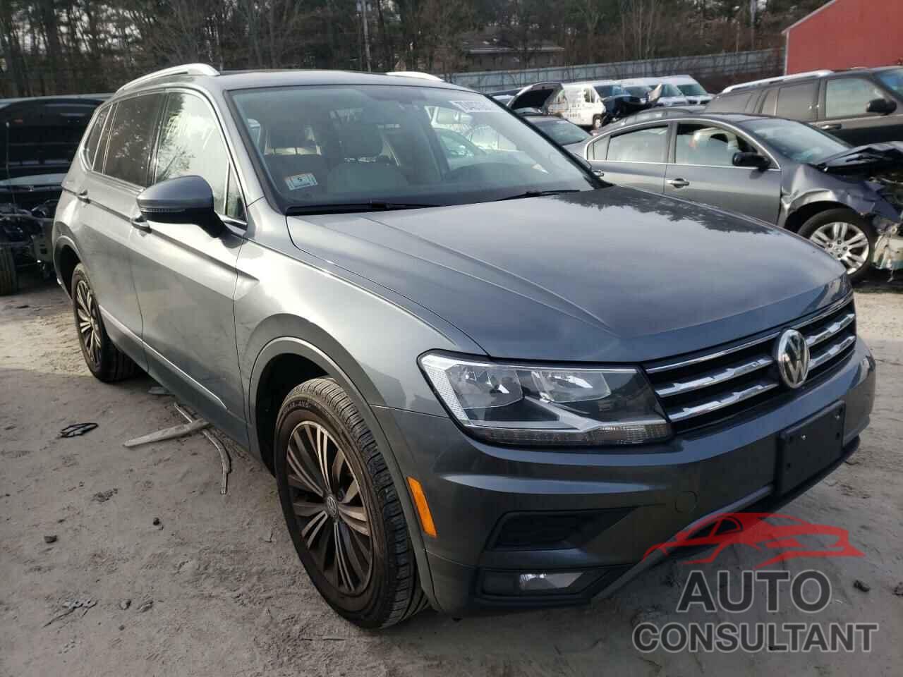 VOLKSWAGEN TIGUAN 2018 - 3VV2B7AX2JM085379