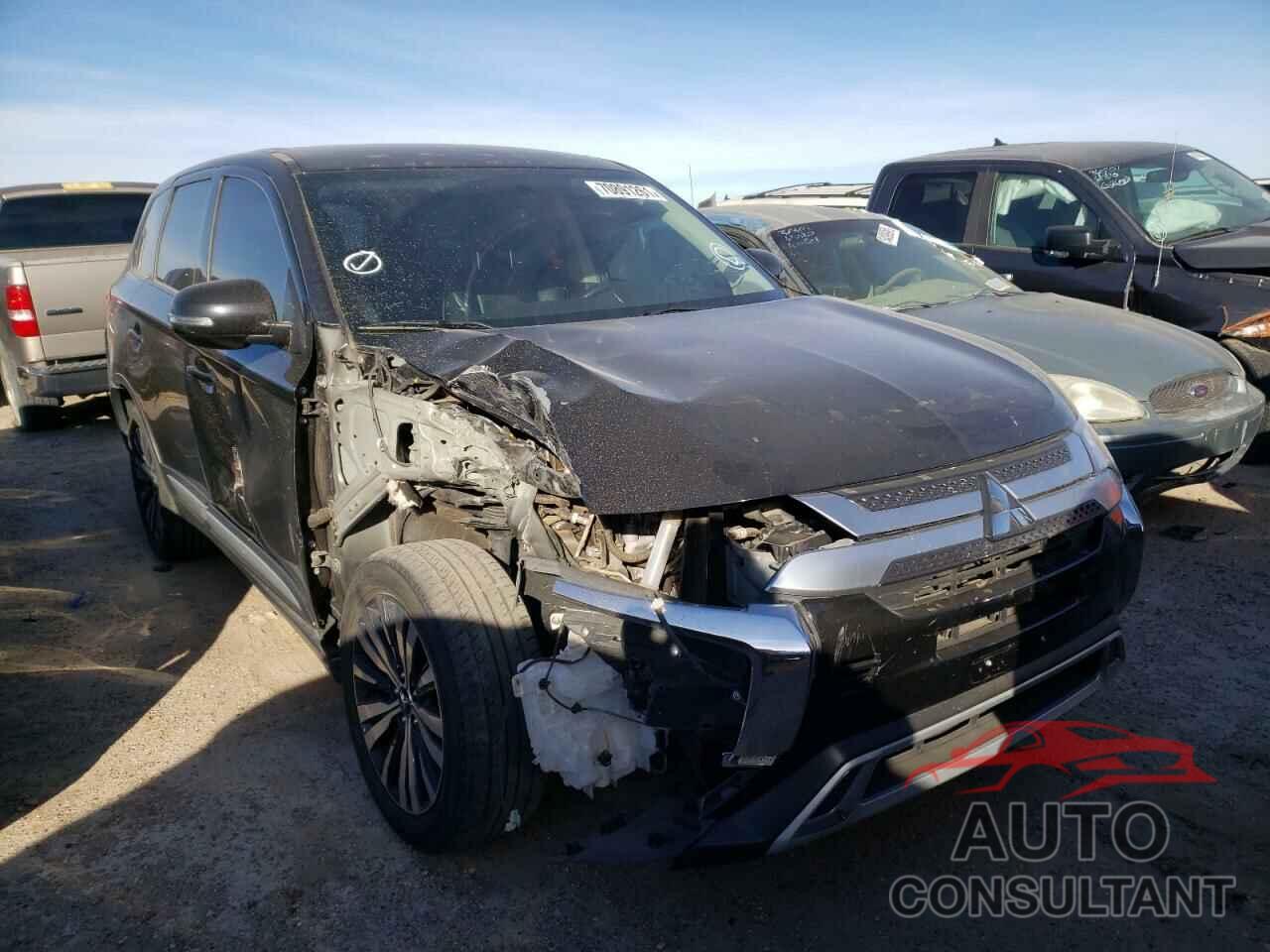 MITSUBISHI OUTLANDER 2019 - JA4AD3A35KJ001820