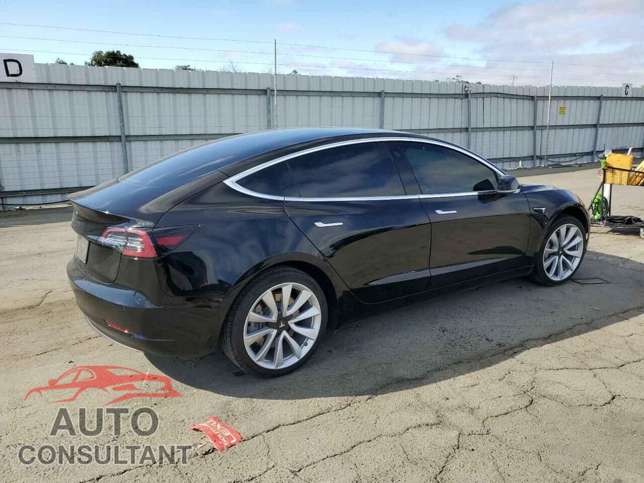 TESLA MODEL 3 2019 - 5YJ3E1EA6KF190137