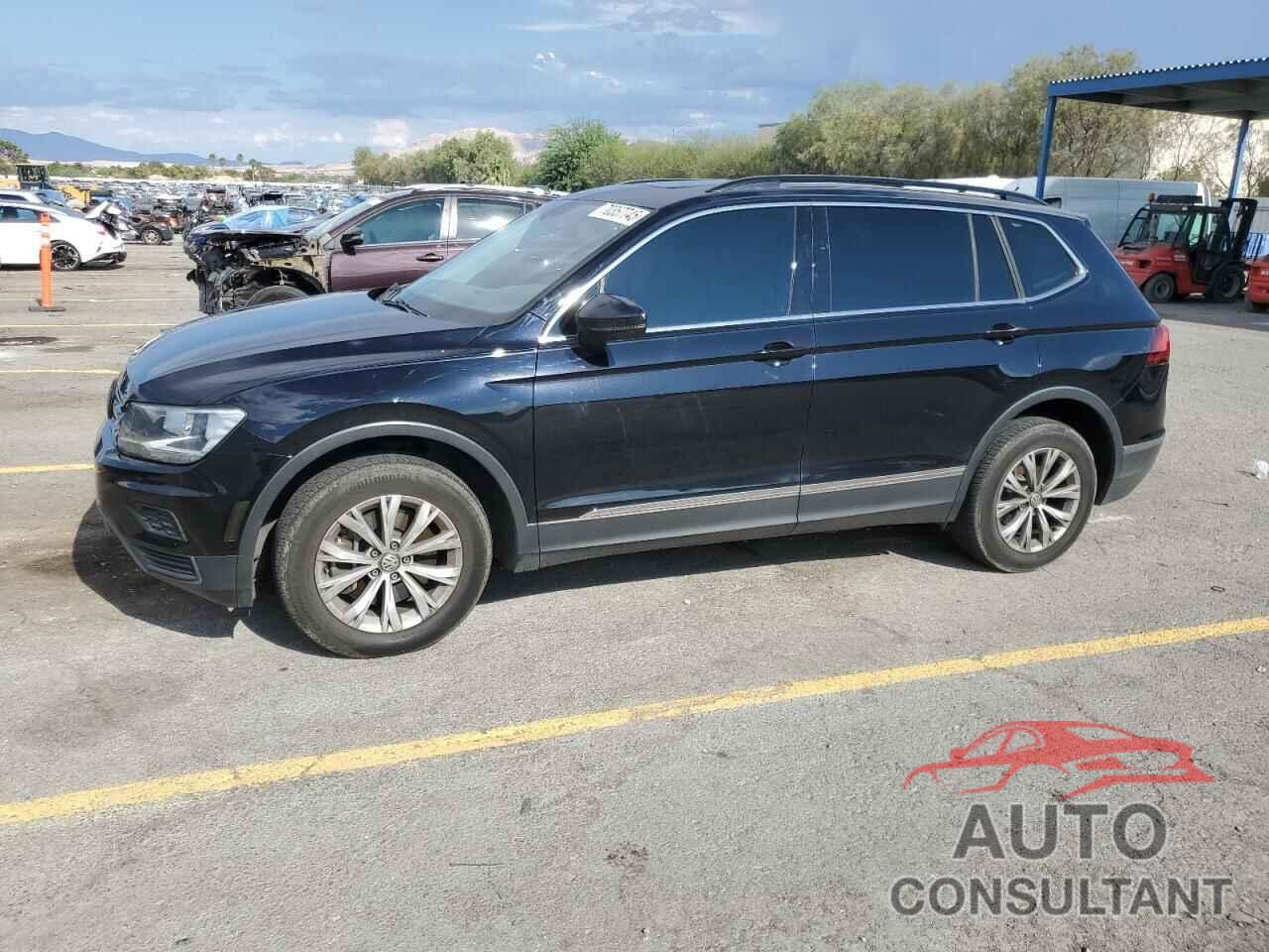 VOLKSWAGEN TIGUAN 2018 - 3VV3B7AX1JM101916