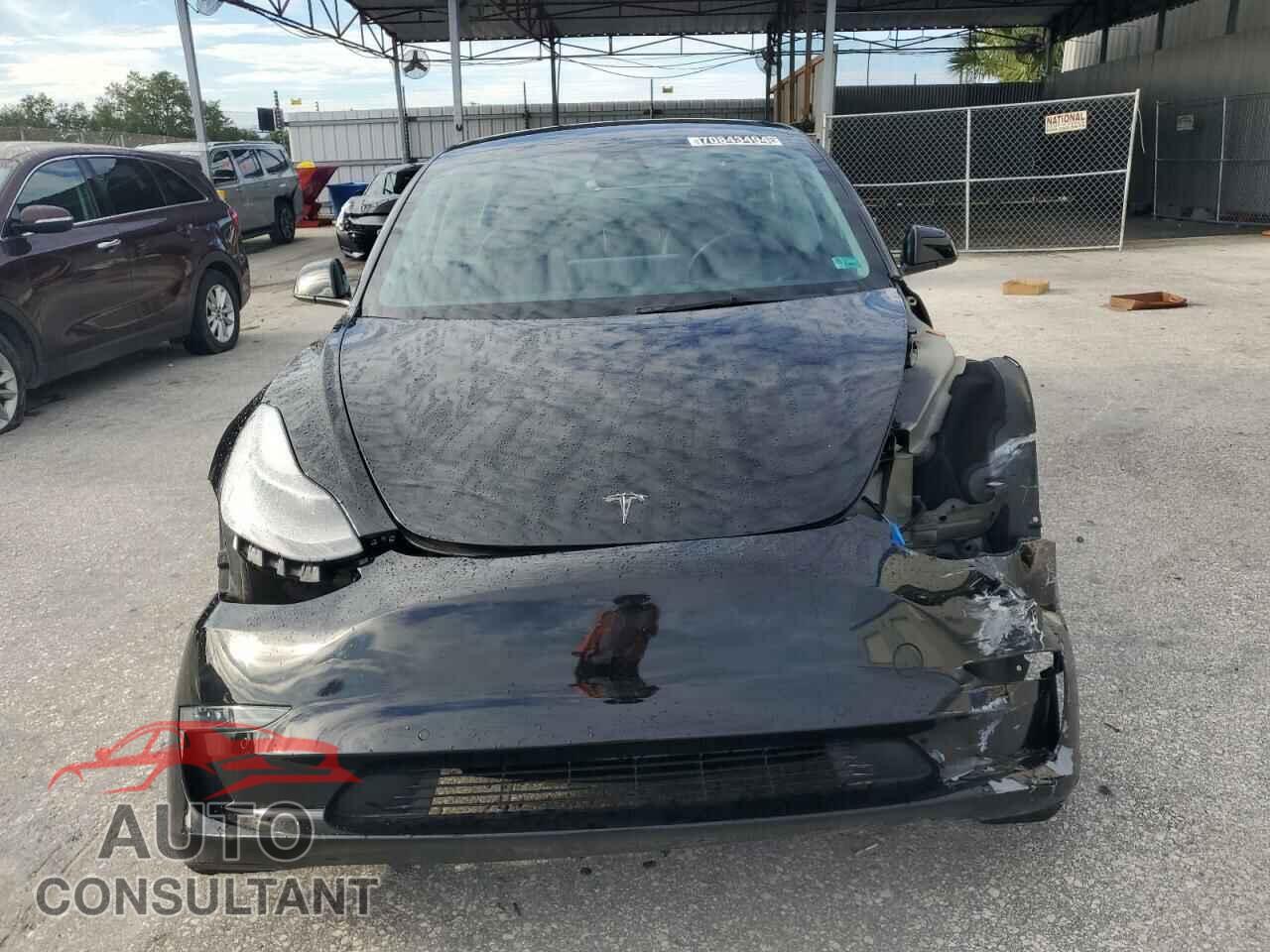 TESLA MODEL 3 2022 - 5YJ3E1EA9NF369051