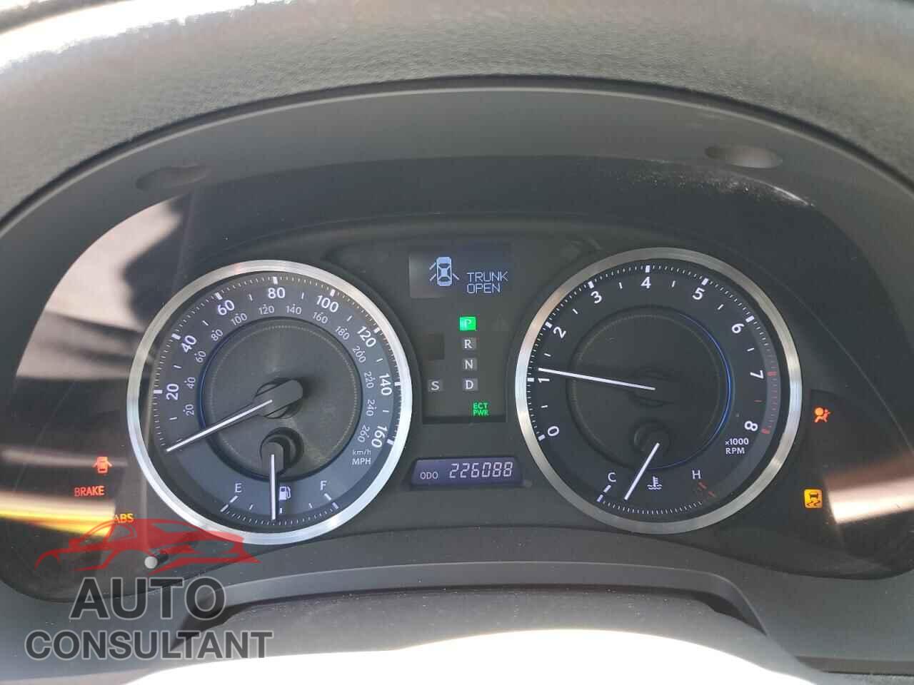 LEXUS IS 2012 - JTHBF5C28C5157881