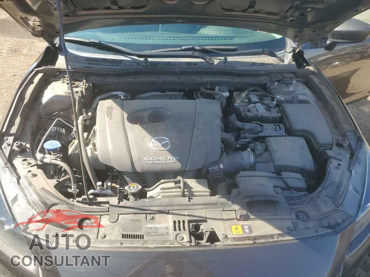 MAZDA 3 2017 - 3MZBN1U7XHM134379