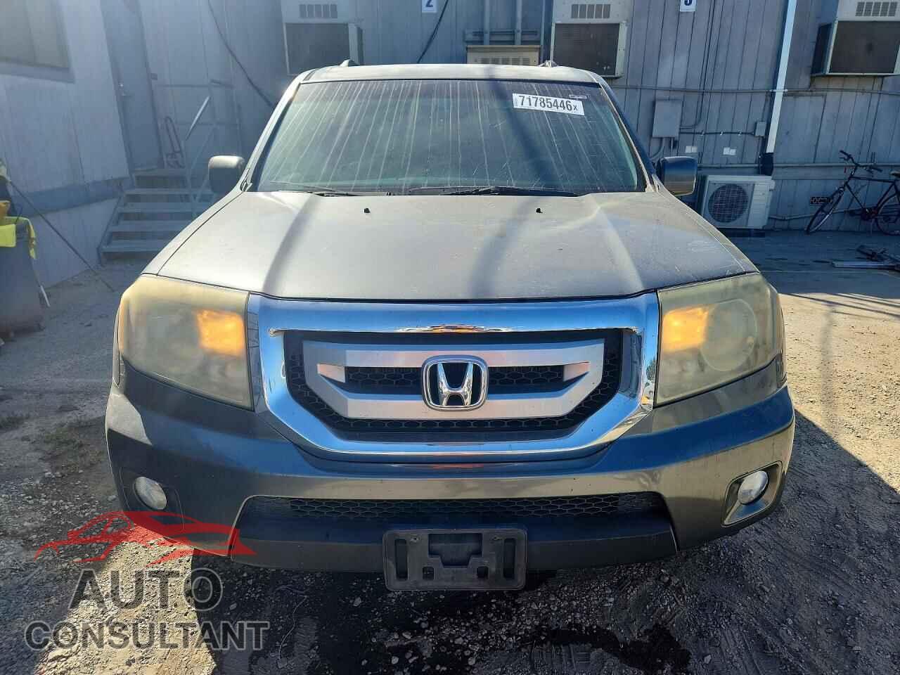 HONDA PILOT 2010 - 5FNYF3H47AB015284