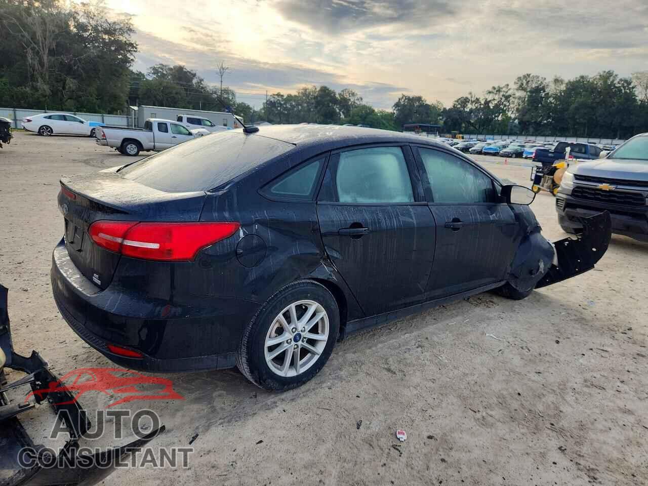 FORD FOCUS 2018 - 1FADP3FE5JL209046