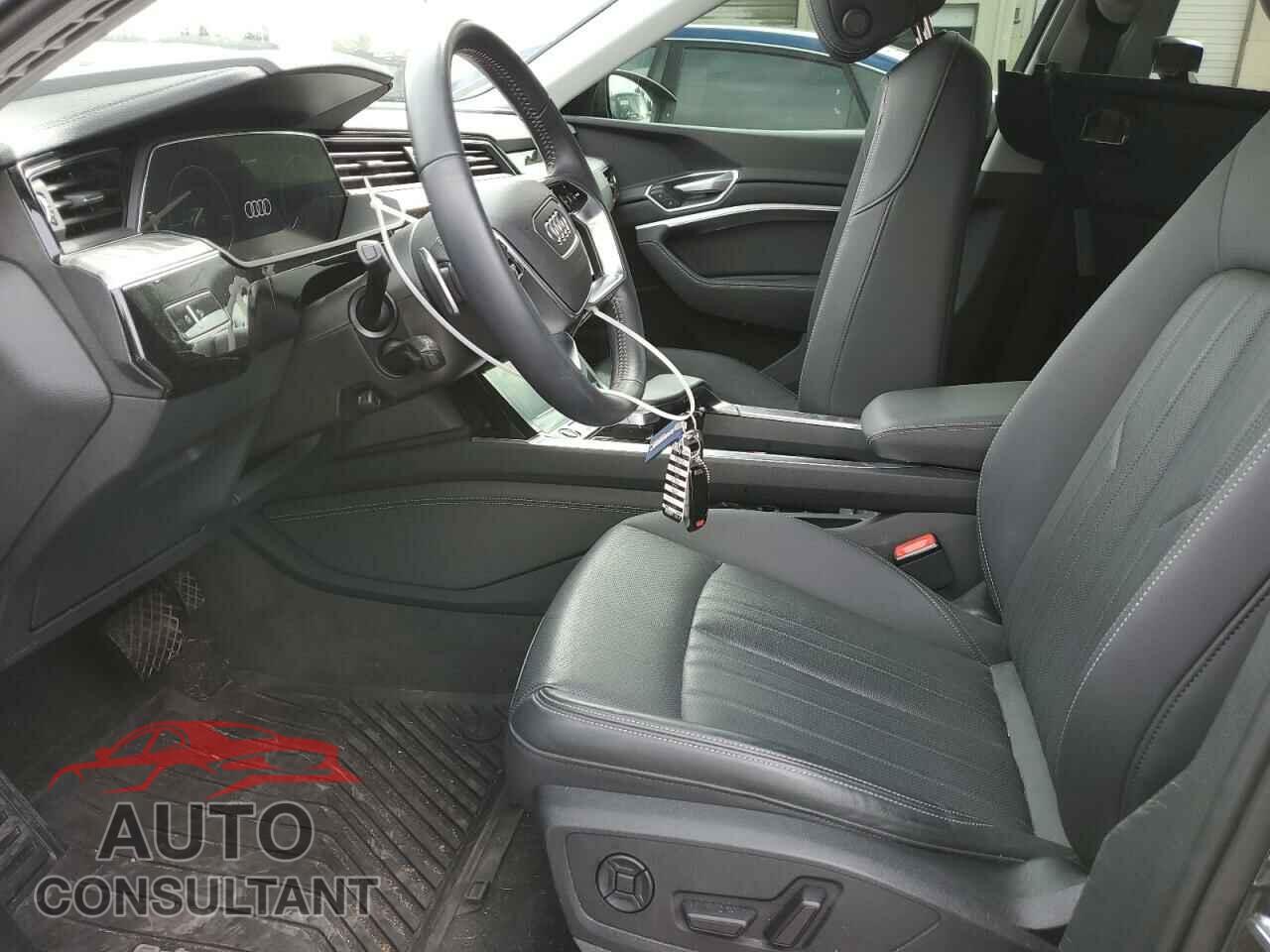 AUDI E-TRON 2021 - WA1LABGE6MB037954
