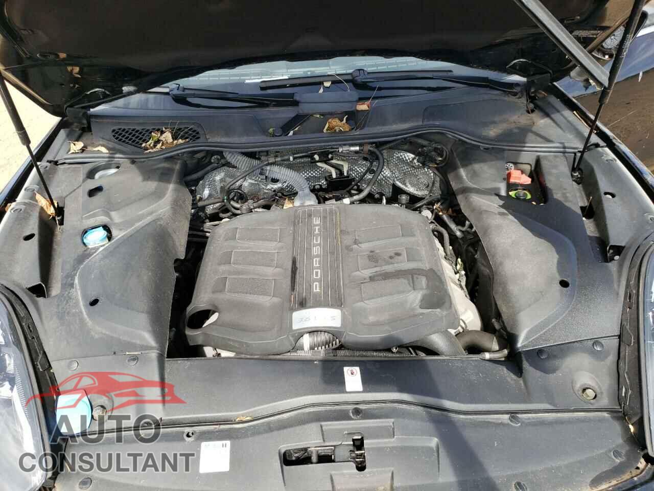 PORSCHE CAYENNE 2017 - WP1AB2A24HLA51911