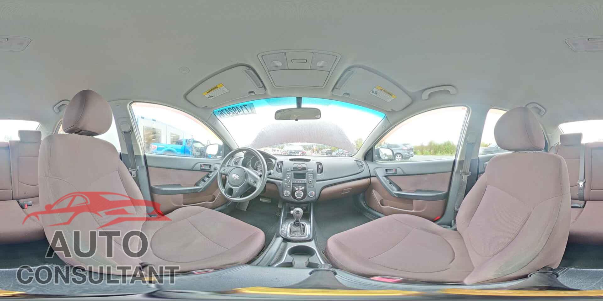 KIA FORTE 2011 - KNAFU4A24B5891760