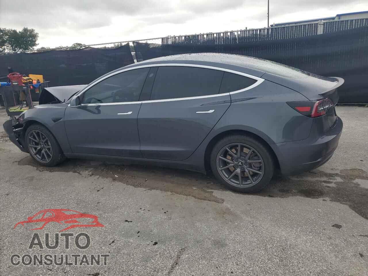 TESLA MODEL 3 2019 - 5YJ3E1EA8KF298517