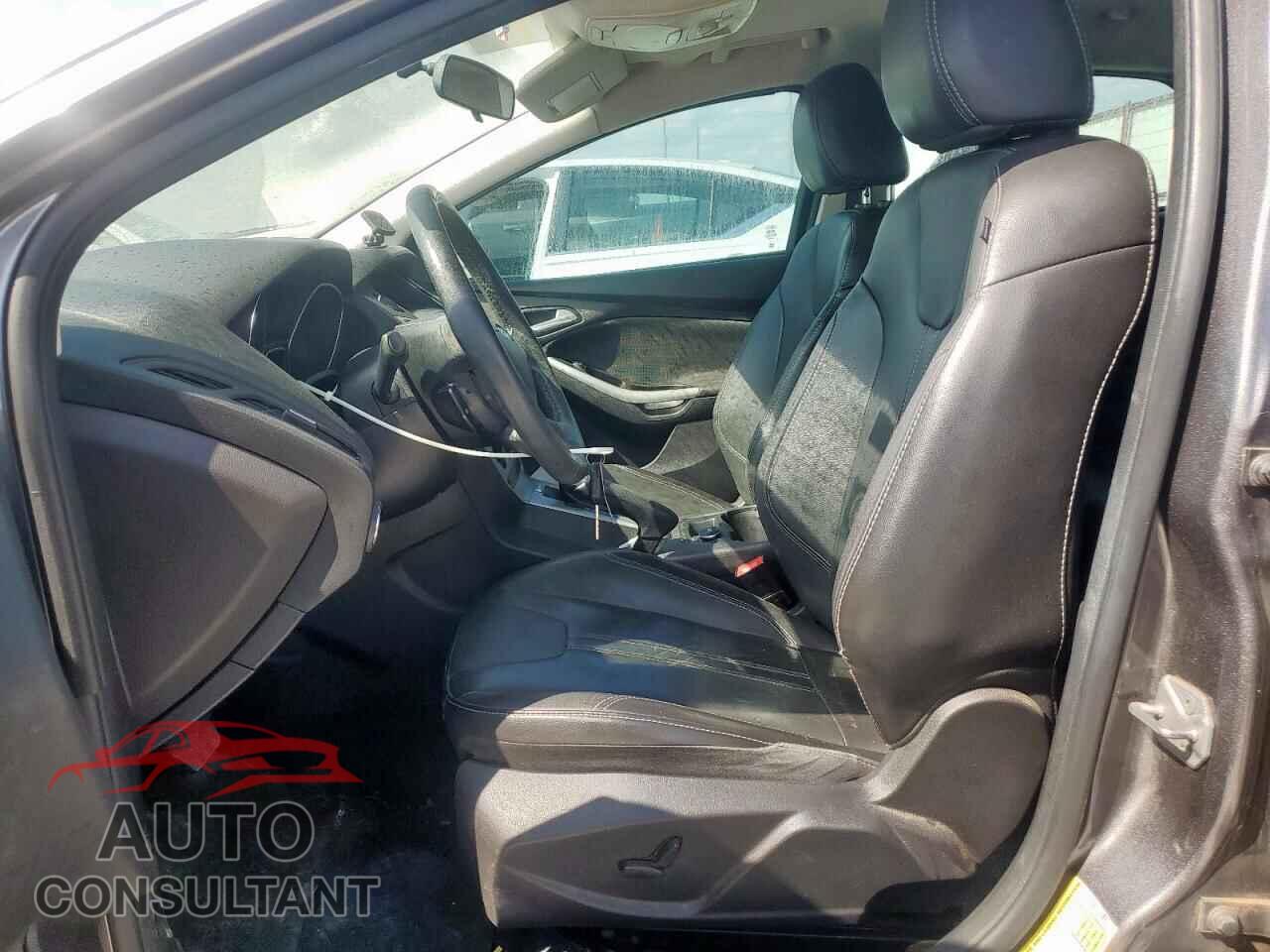 FORD FOCUS 2014 - 1FADP3F20EL207832