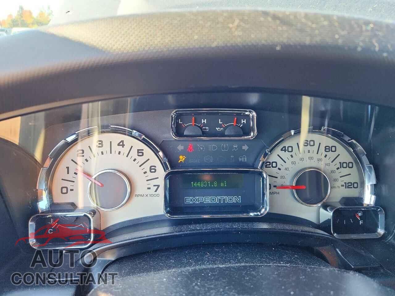 FORD EXPEDITION 2013 - 1FMJU2A58DEF27366