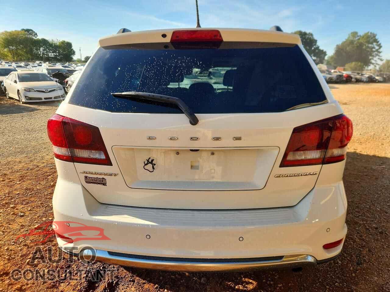 DODGE JOURNEY 2020 - 3C4PDCGB5LT269632