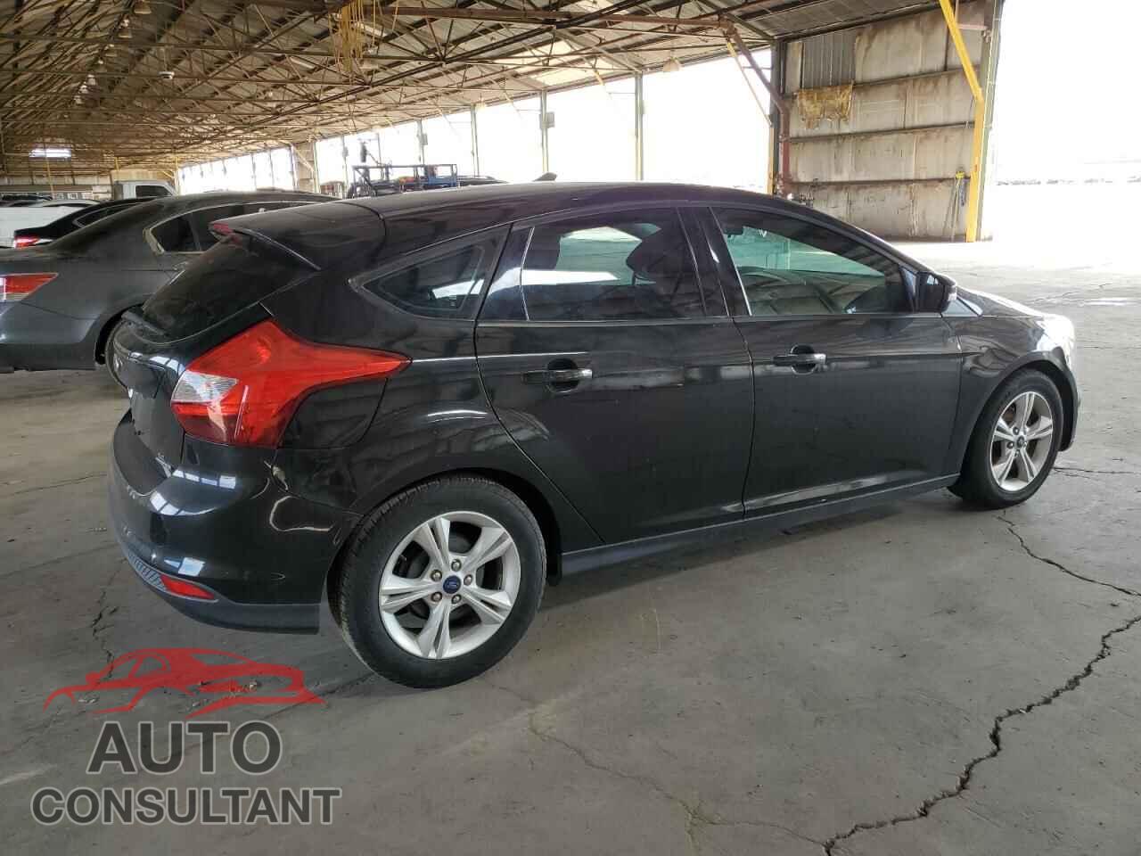 FORD FOCUS 2014 - 1FADP3K29EL431428