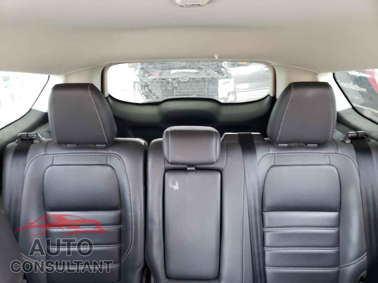 FORD ESCAPE 2019 - 1FMCU9HD1KUC53610