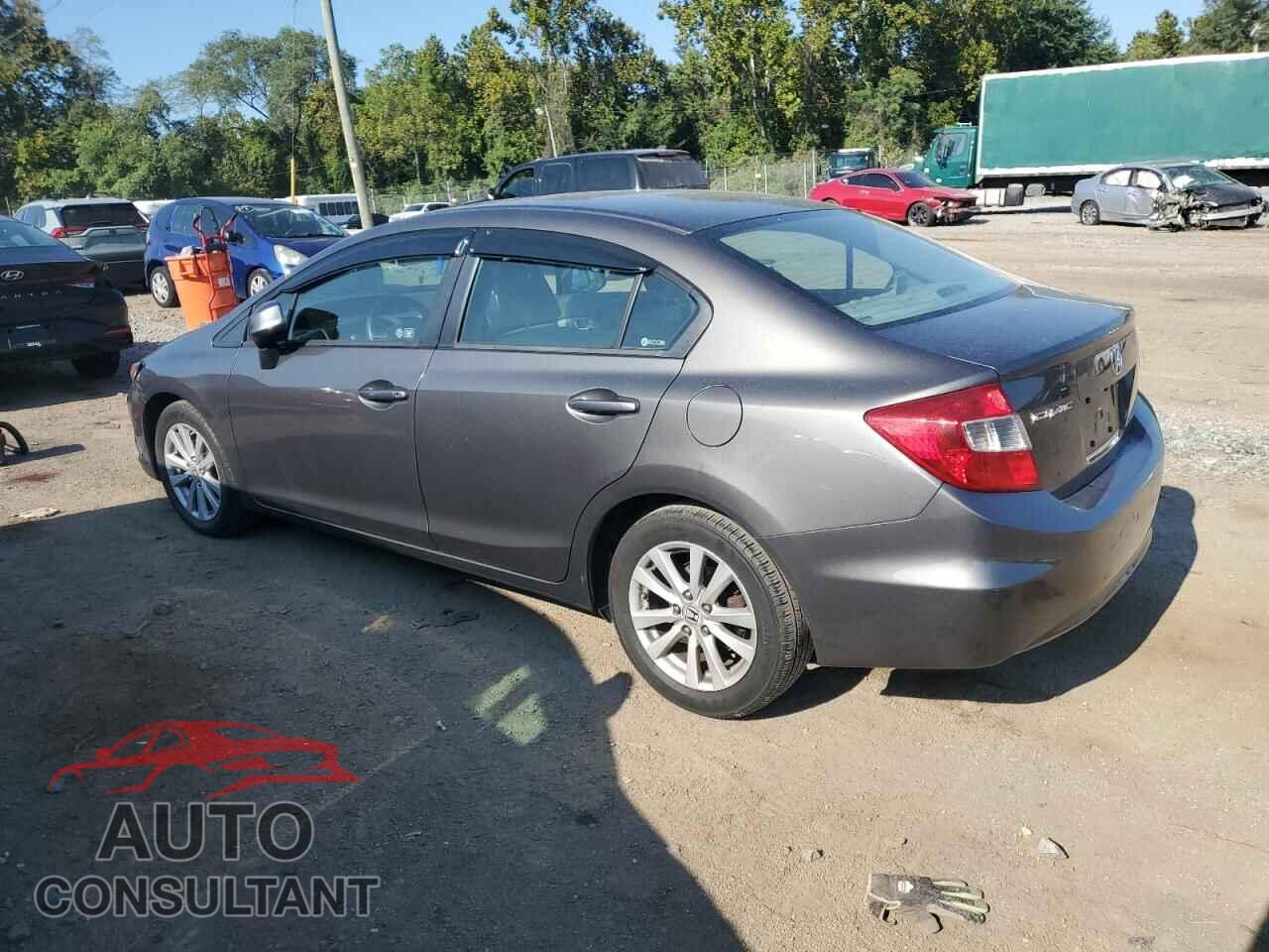 HONDA CIVIC 2012 - 2HGFB2F84CH583574