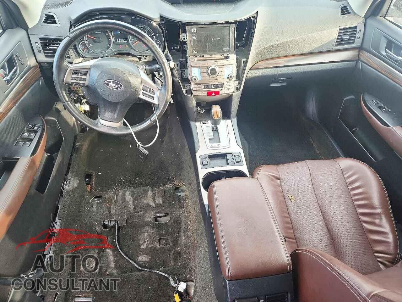 SUBARU OUTBACK 2013 - 4S4BRBSC4D3254666