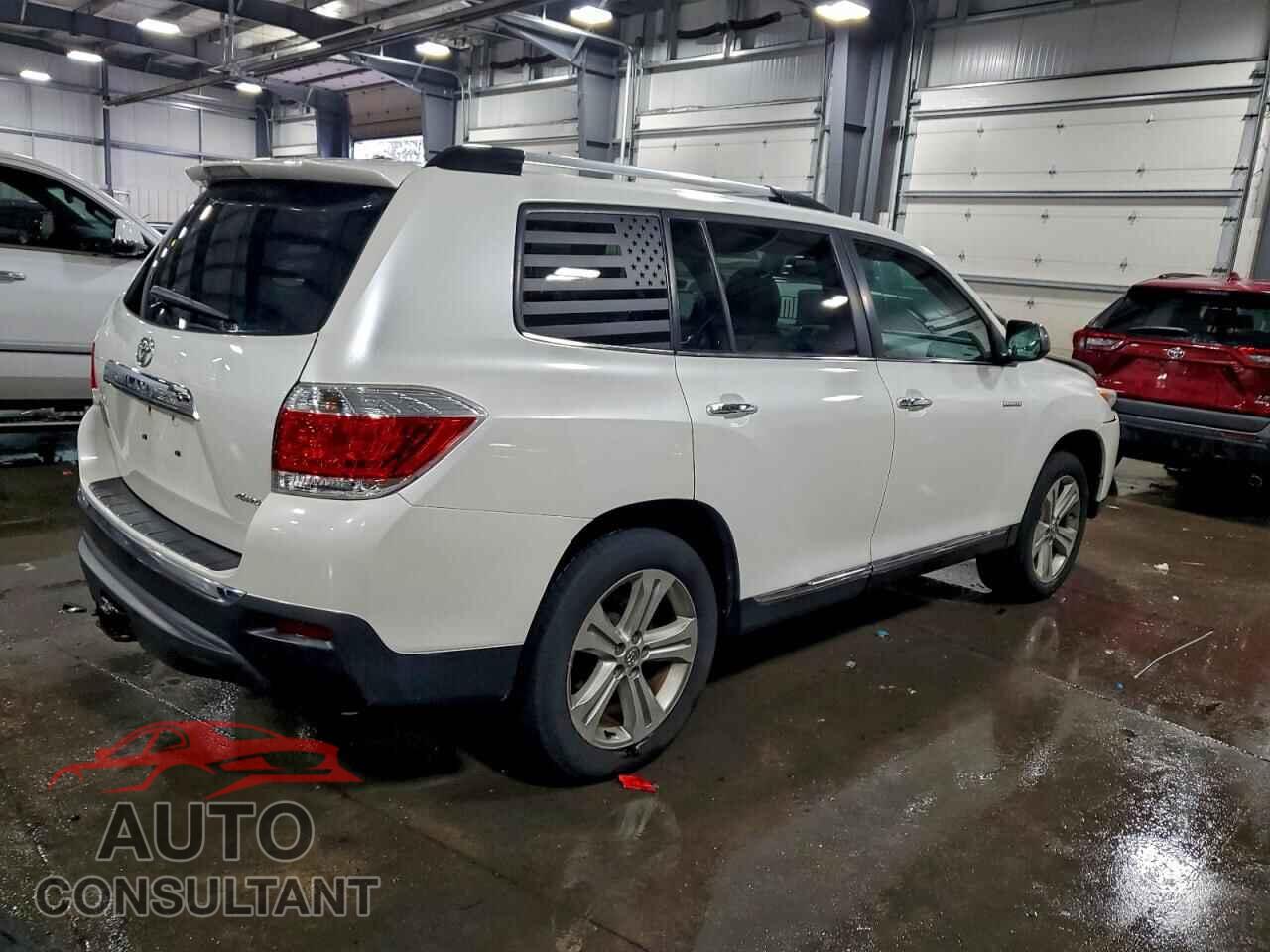 TOYOTA HIGHLANDER 2013 - 5TDDK3EH8DS190404