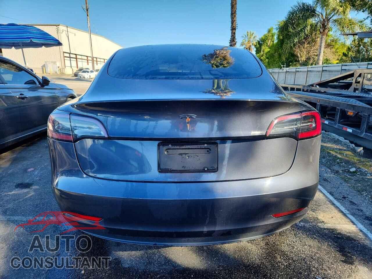TESLA MODEL 3 2023 - 5YJ3E1EAXPF458372