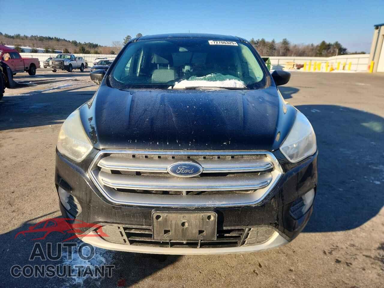 FORD ESCAPE 2017 - 1FMCU9GD0HUD70864