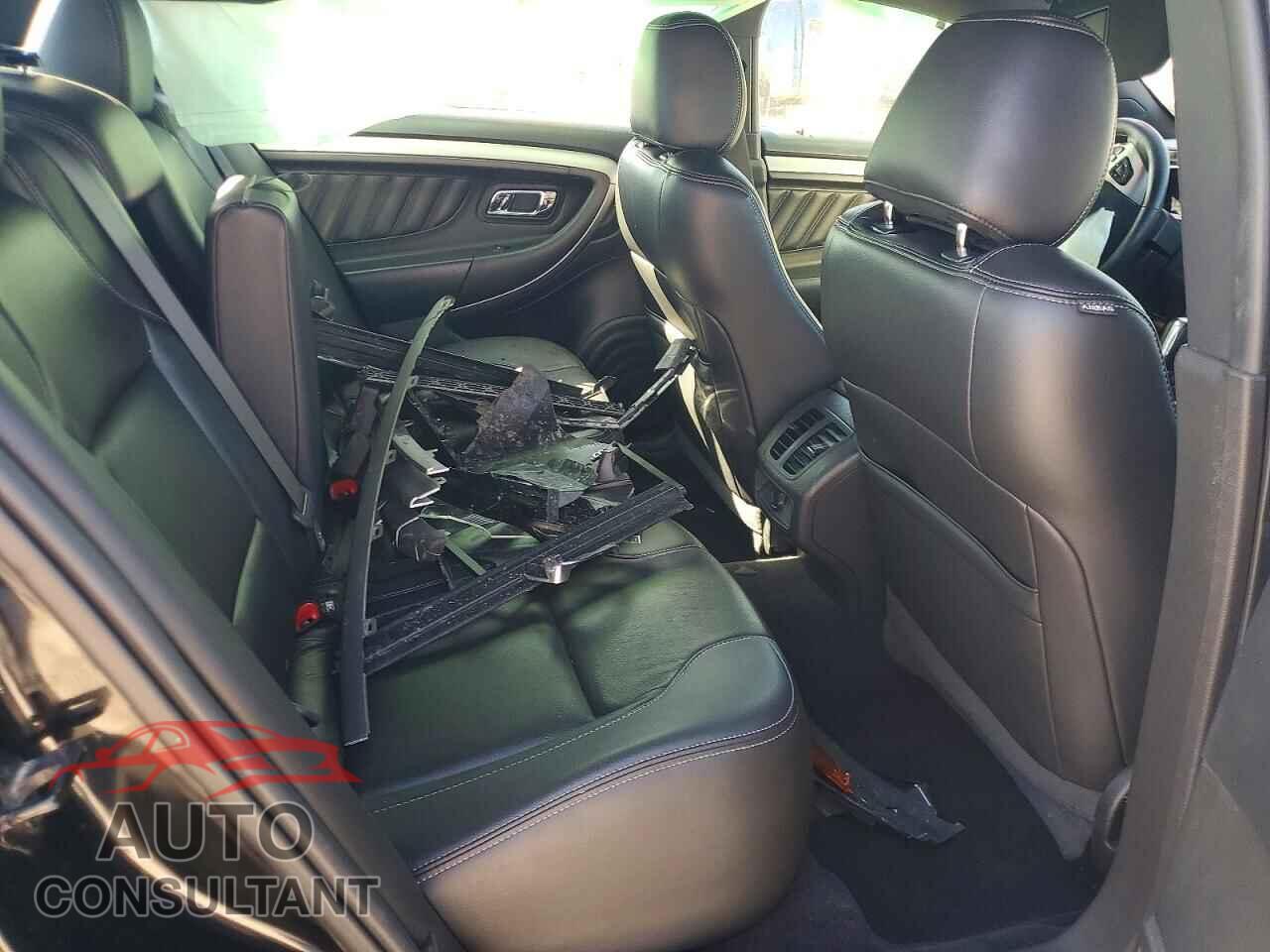 FORD TAURUS 2017 - 1FAHP2H84HG146530