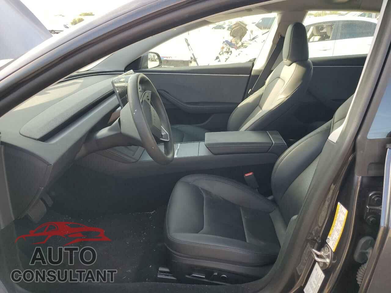 TESLA MODEL 3 2024 - 5YJ3E1EA0RF742998