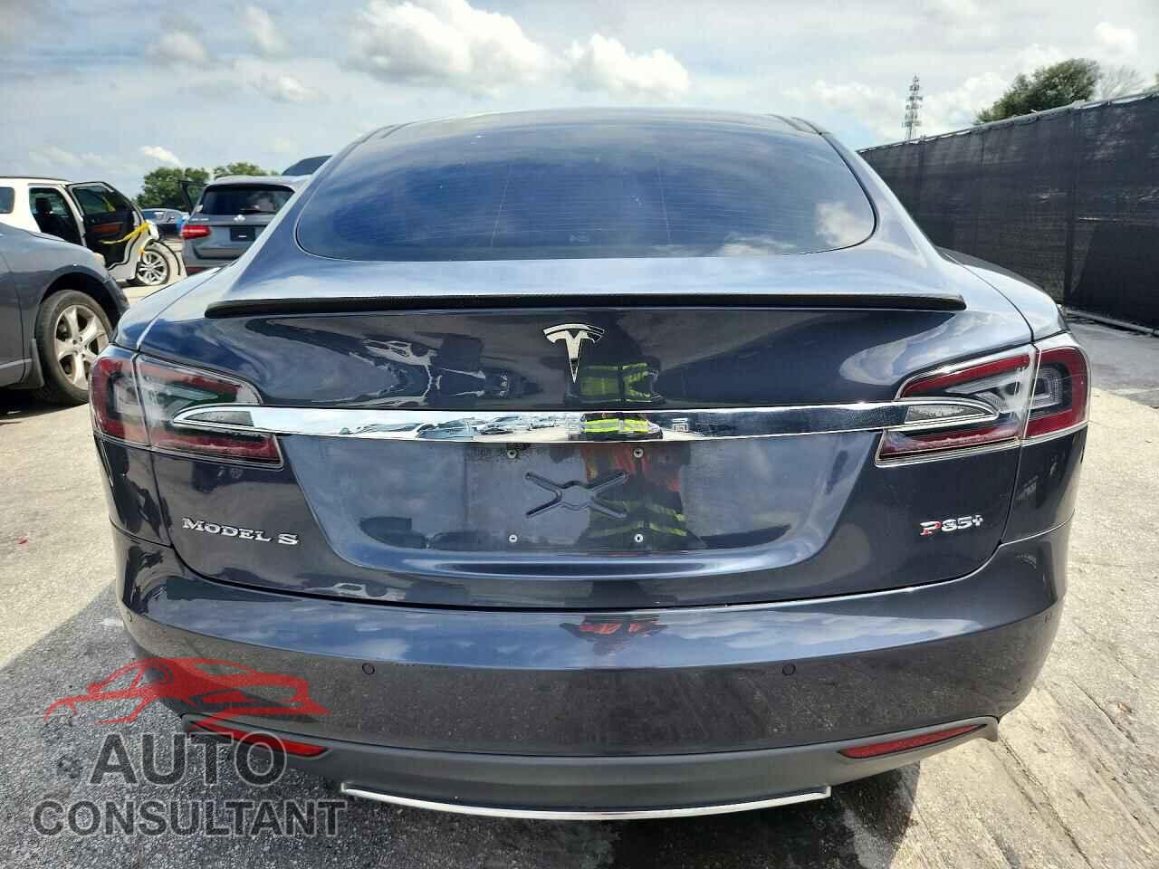 TESLA MODEL S 2014 - 5YJSA1H11EFP59595