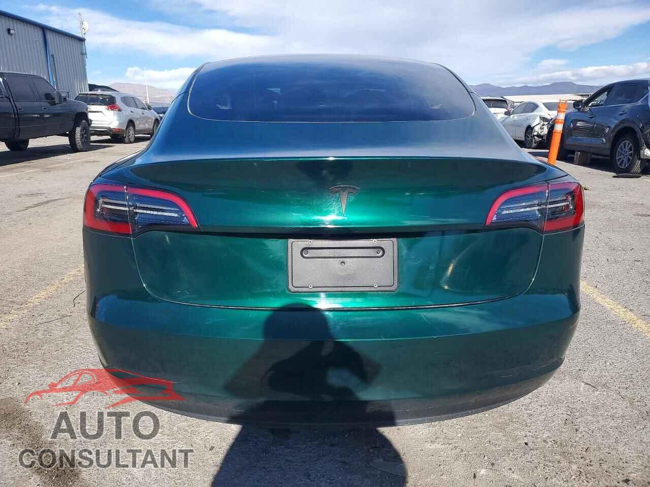 TESLA MODEL 3 2023 - 5YJ3E1EA5PF701134