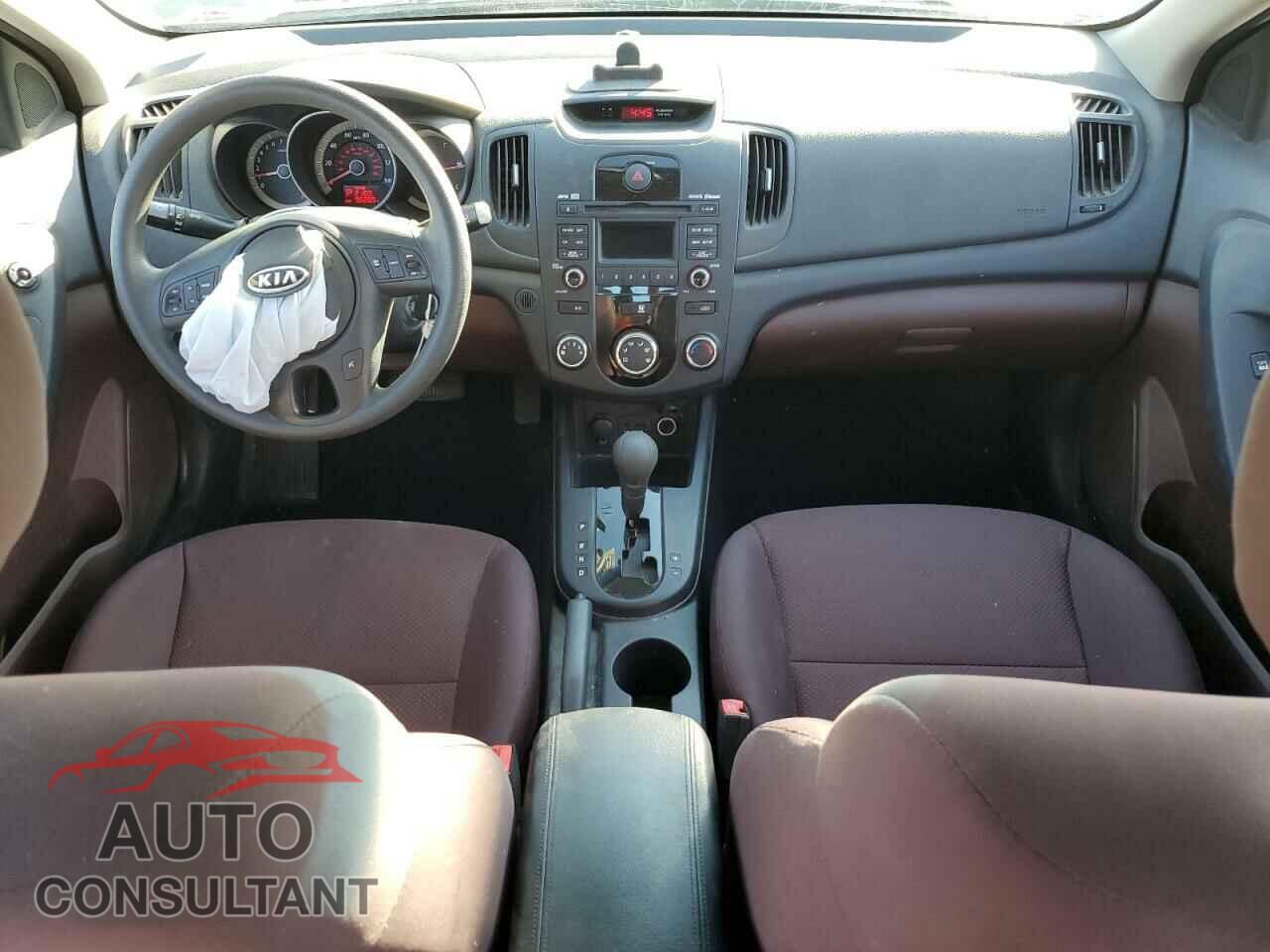 KIA FORTE 2010 - KNAFU4A2XA5116846