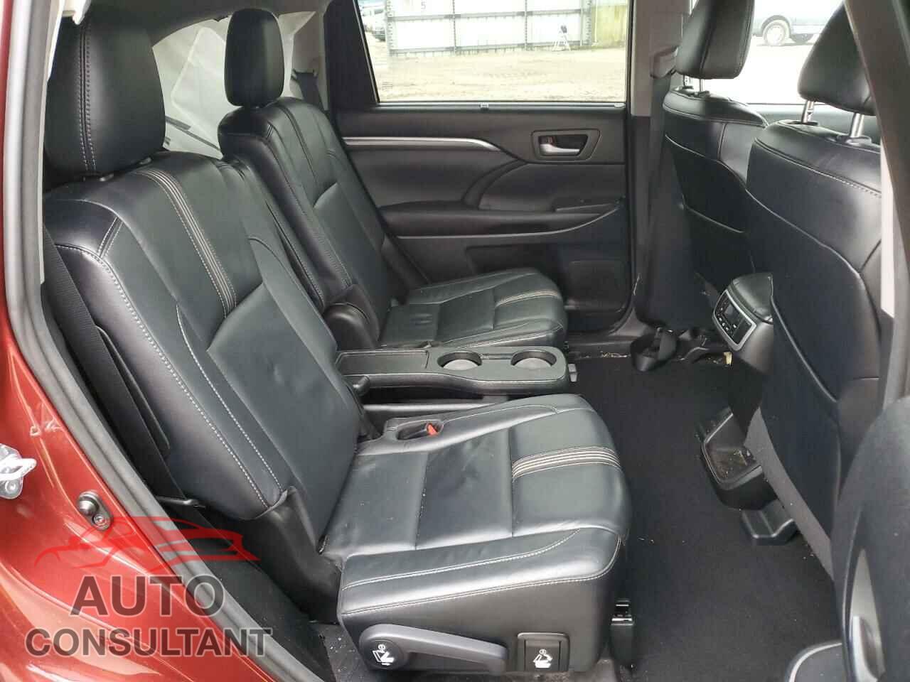 TOYOTA HIGHLANDER 2017 - 5TDJZRFH7HS365666