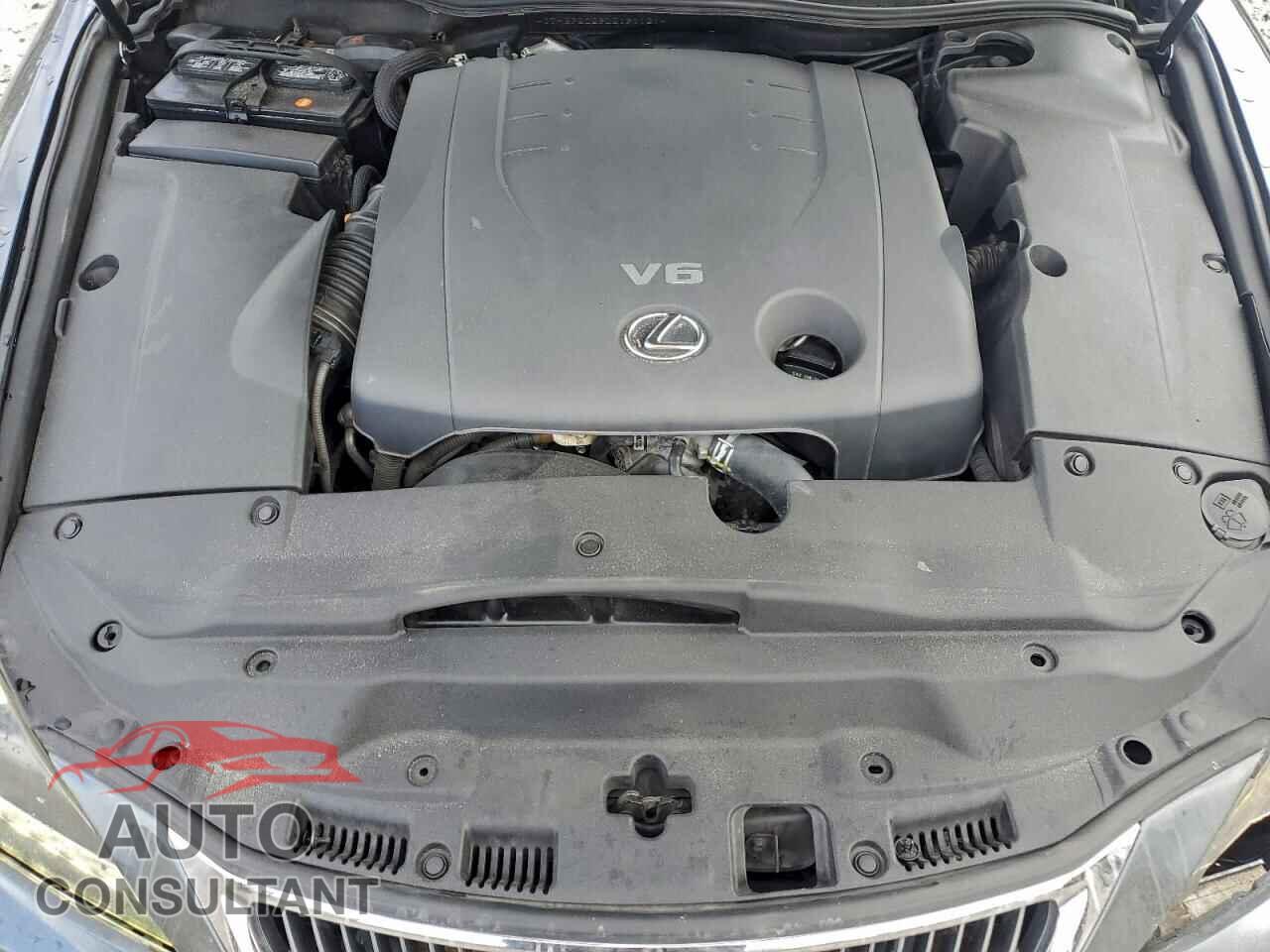 LEXUS IS 2013 - JTHBF5C29D5191121