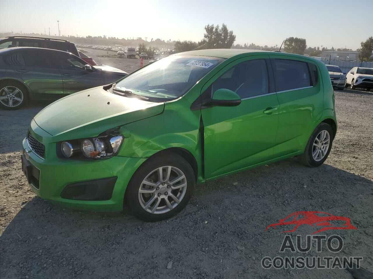 CHEVROLET SONIC 2016 - 1G1JC6SB3G4108346