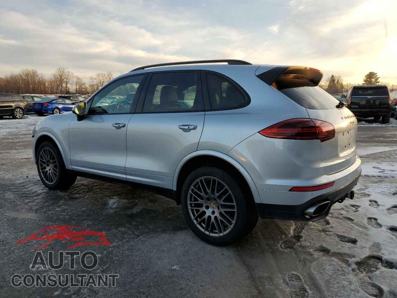 PORSCHE CAYENNE 2018 - WP1AA2A22JKA03791