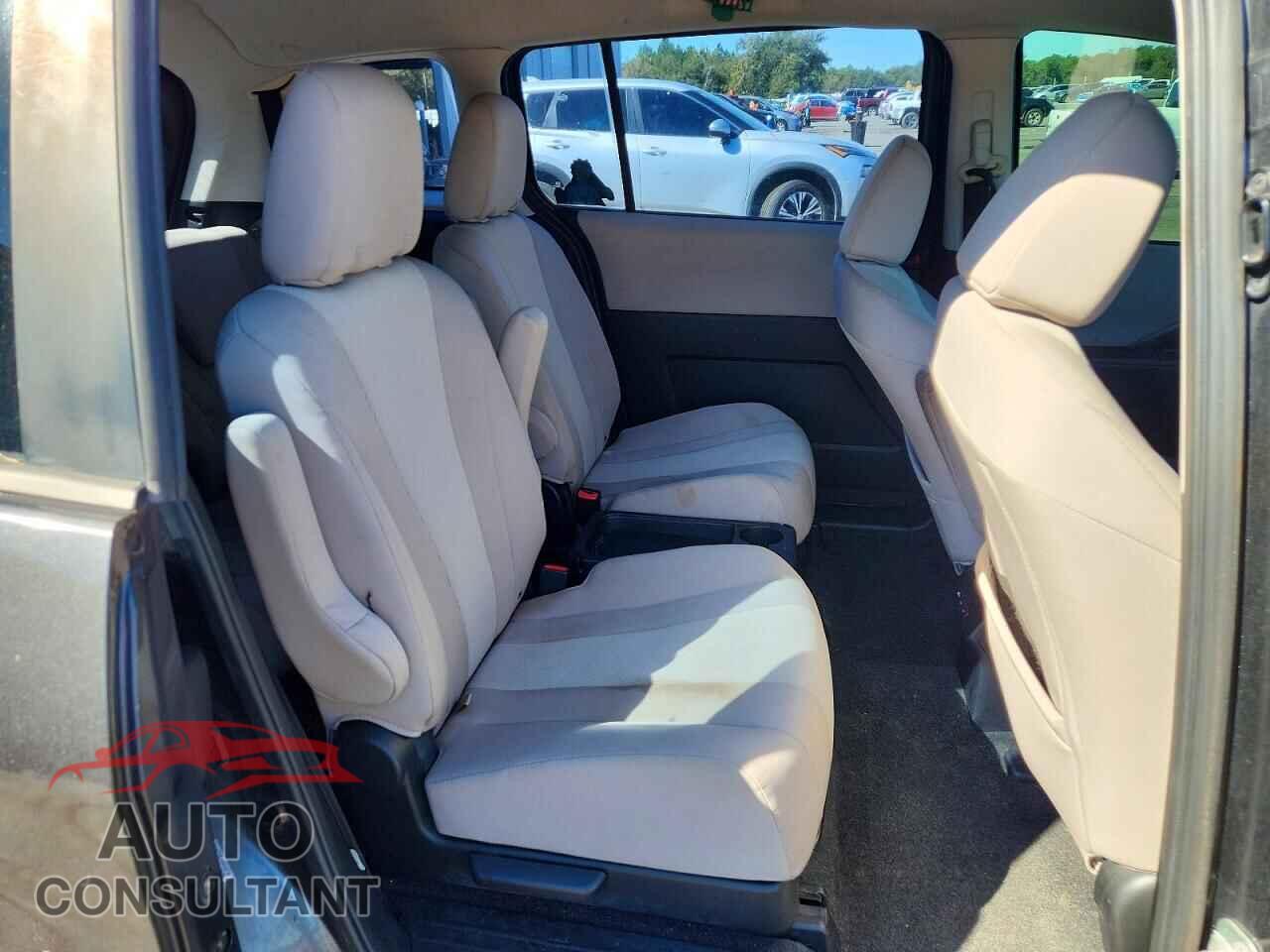 MAZDA 5 2013 - JM1CW2BL0D0146628