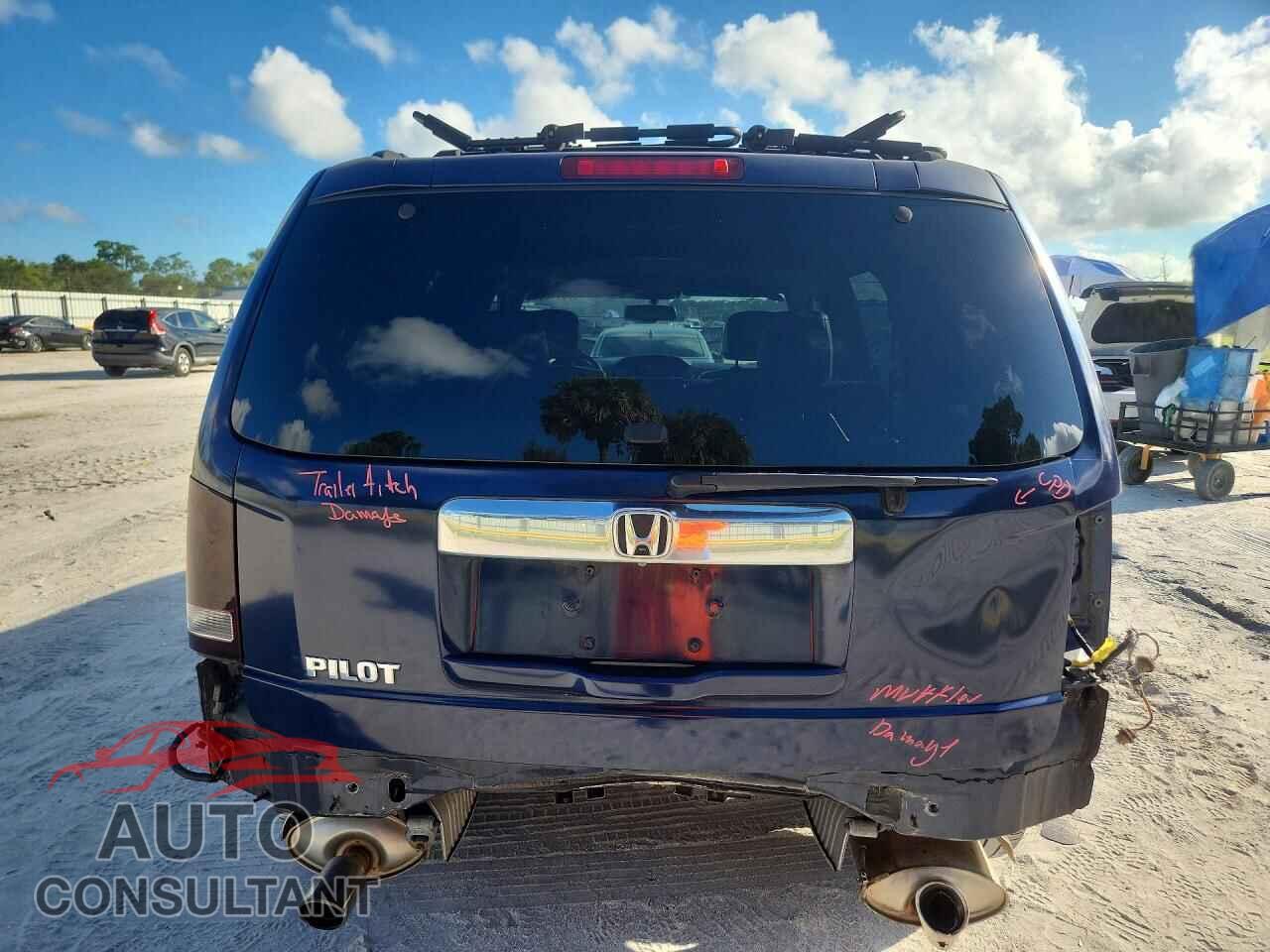 HONDA PILOT 2013 - 5FNYF3H77DB015400