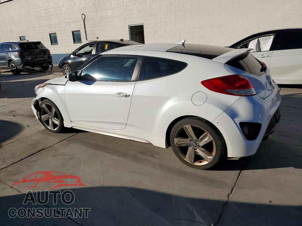 HYUNDAI VELOSTER 2013 - KMHTC6AE8DU100519