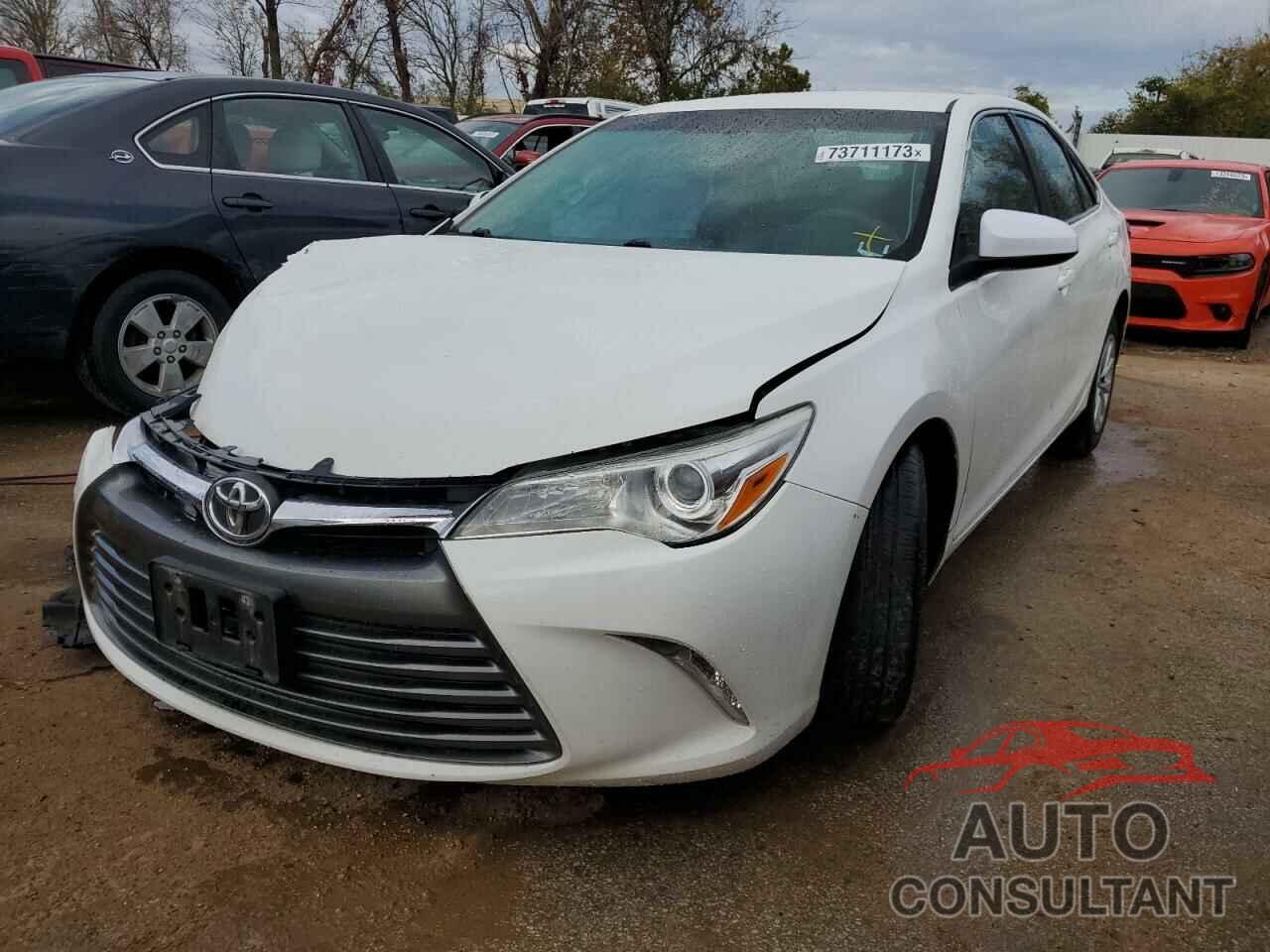 TOYOTA CAMRY 2016 - 4T4BF1FKXGR581081