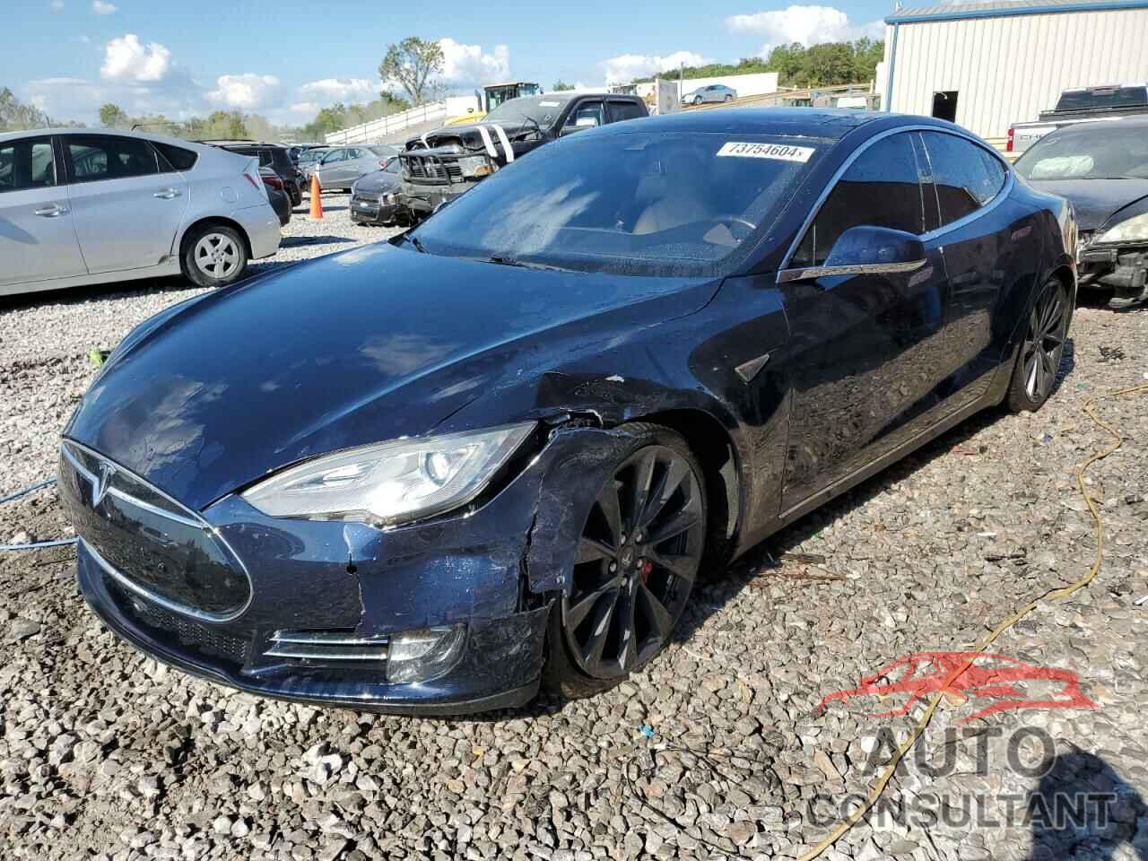 TESLA MODEL S 2015 - 5YJSA4H47FF083554