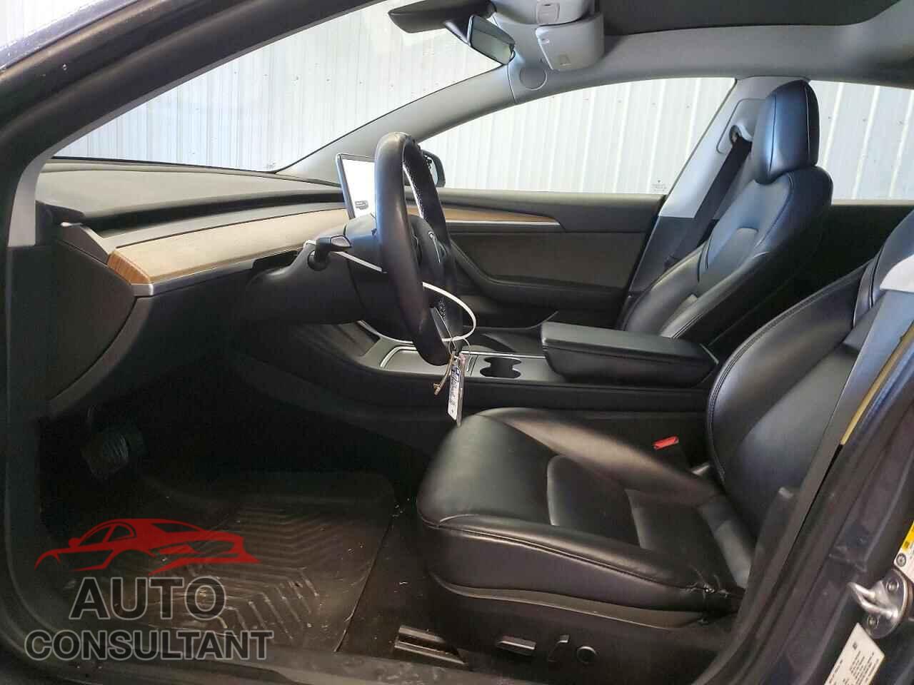 TESLA MODEL 3 2022 - 5YJ3E1EA9NF285991