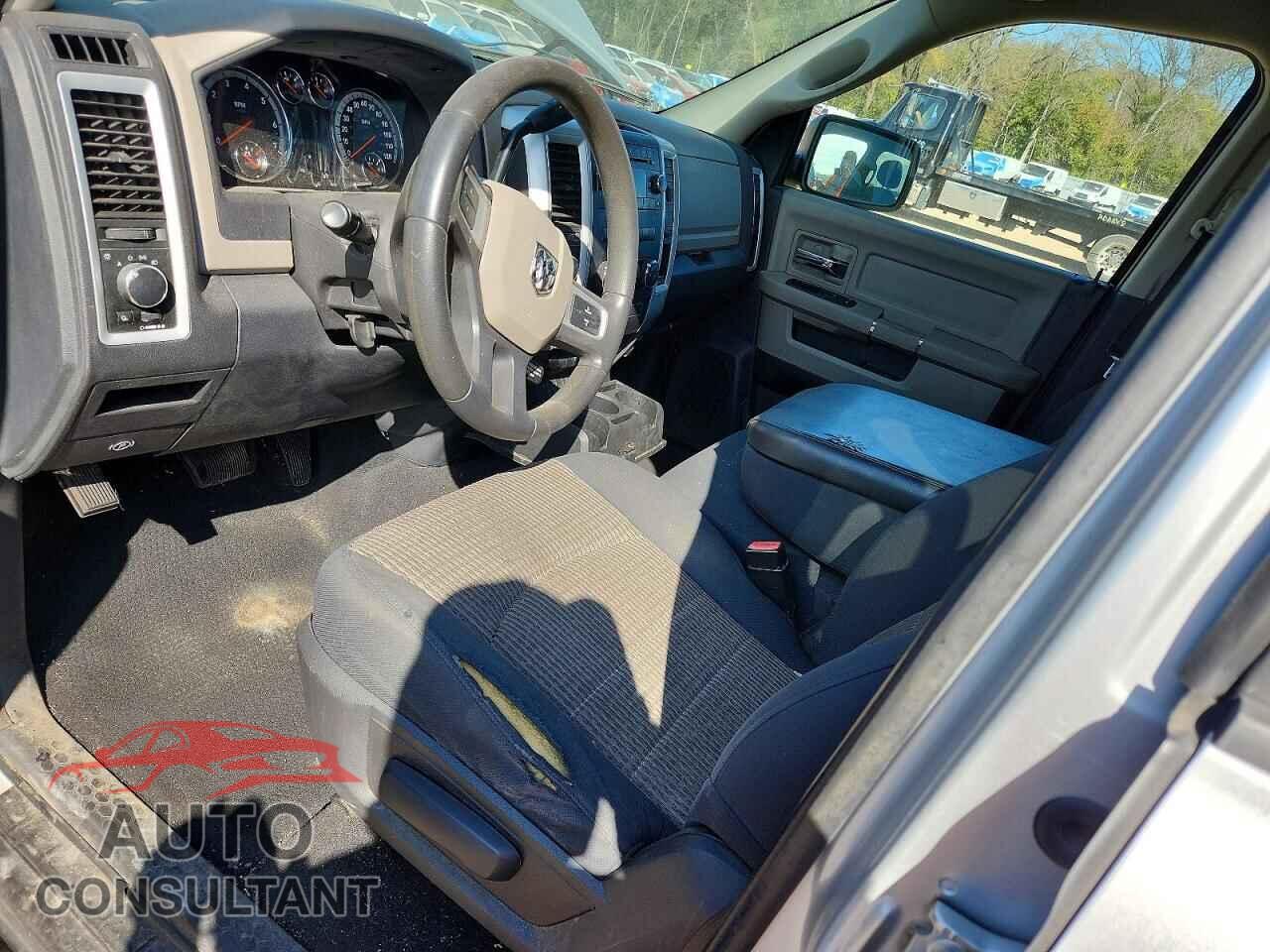 DODGE RAM 1500 2009 - 1D3HV18P89S803482