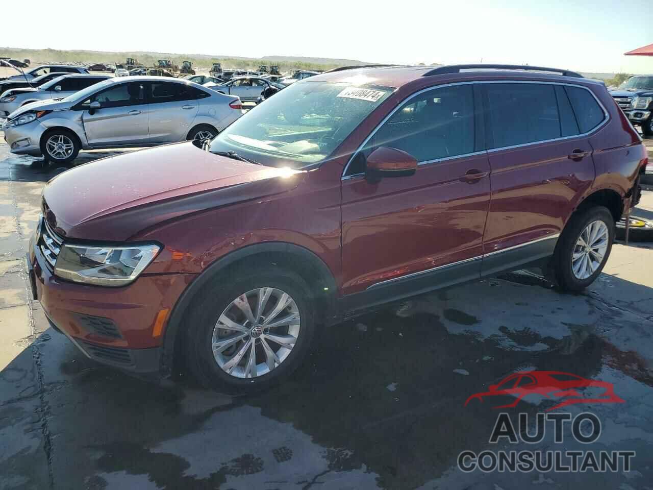 VOLKSWAGEN TIGUAN 2018 - 3VV3B7AX3JM067476