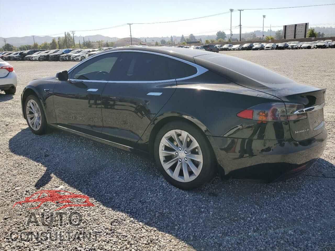 TESLA MODEL S 2017 - 5YJSA1E16HF214162